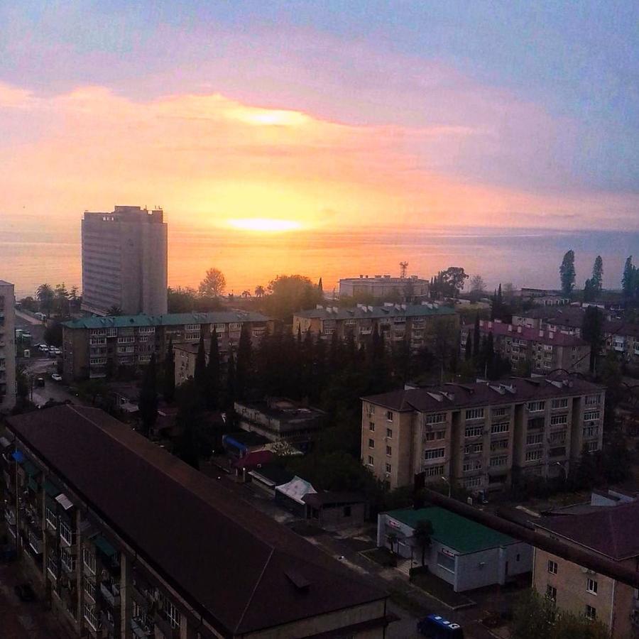 Гагринское Гнездышко Gagra Buitenkant foto